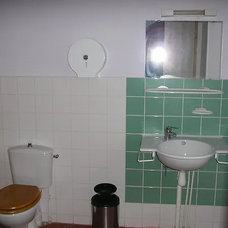 Kro Le Bistrot De Lussan